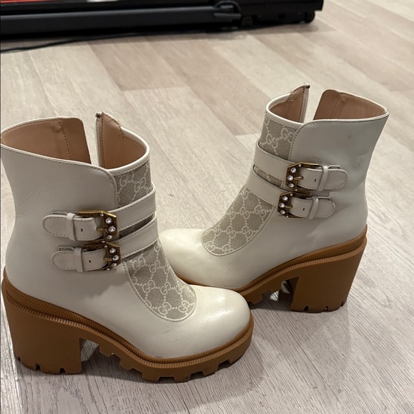 Gucci Women's Beige Monogram Ankle Boots - Picture 2 of 3